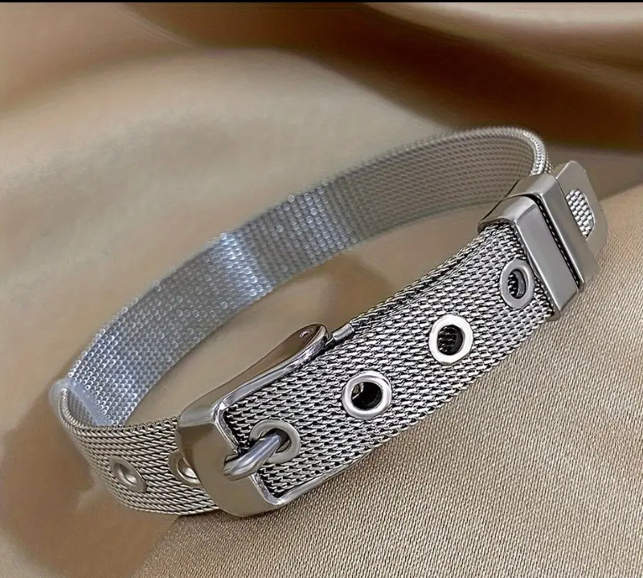 1pc Retro Punk Stainless Steel Fashion Belt-Shaped Bracelet, Charm Bangle for Women and Men, No Gem Inlay, Versatile for Daily Wear and Music Festivals, Ideal for Carnival Celebrations, All-Season Accessory