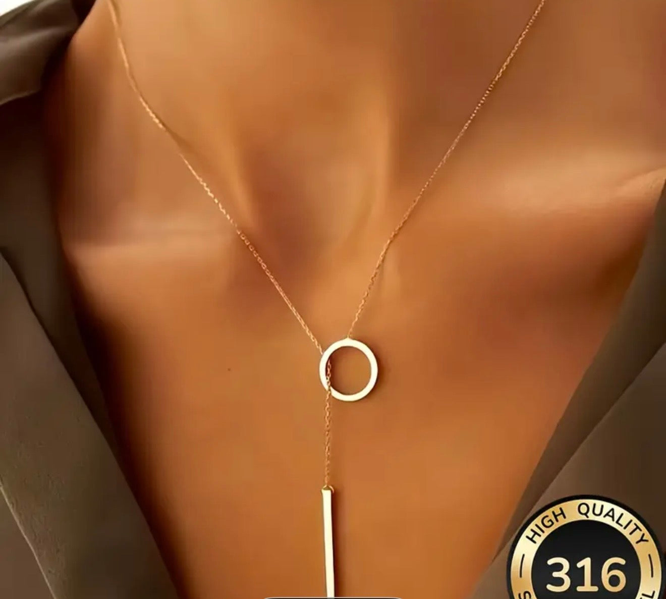 High-quality 316 stainless steel Golden Women's Y necklace, anti-fading, comfortable and versatile, simple and elegant.